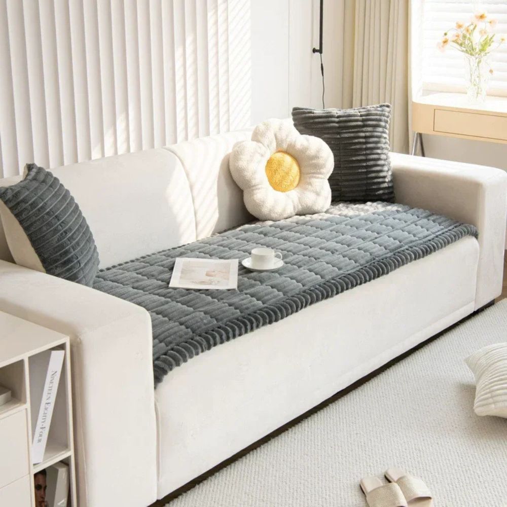 Sofa Cover Ultra Plush Fabric Non Slip Machine Washable Universal Fit Sofa Protector