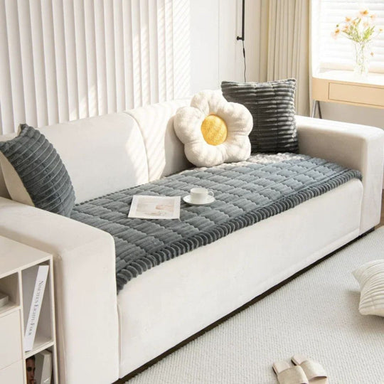 Sofa Cover Ultra Plush Fabric Non Slip Machine Washable Universal Fit Sofa Protector